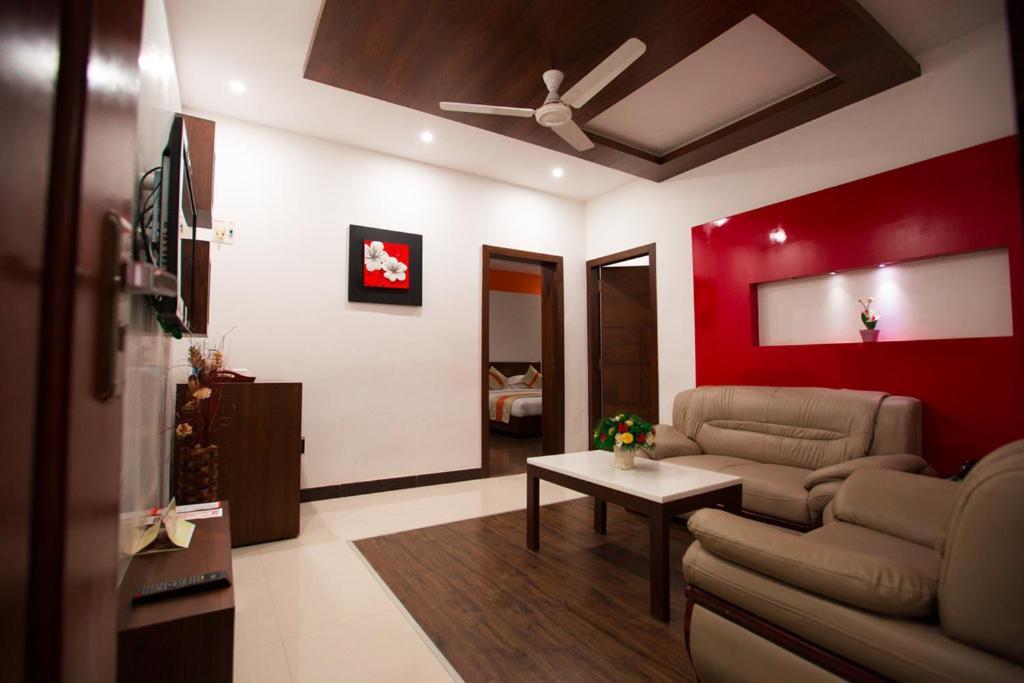 Chola Serviced Apartment Tiruchirappalli Екстер'єр фото
